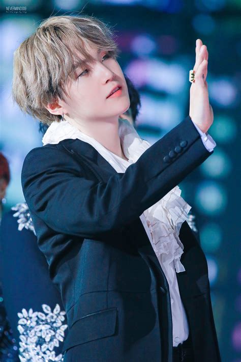 Pin de hiromi39 en BTS ユンギ | Fotos de suga, Suga suga, Suga