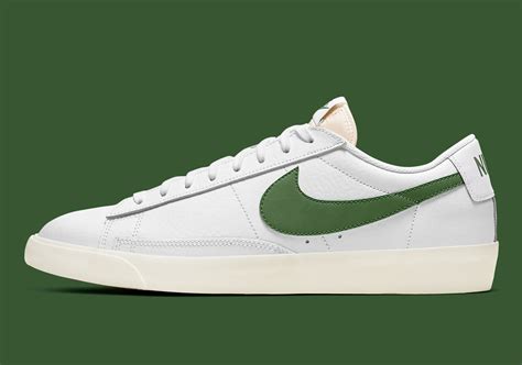 Nike Blazer Low White Forest Green CI6377-108 | SneakerNews.com