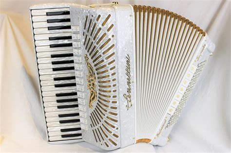 NEW Golden Pearl Serenellini Imperator IV Piano Accordion LMMH 41 120