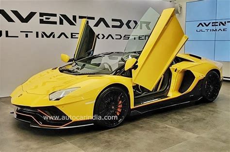 Sole Lamborghini Aventador Ultimae for India arrives in New Delhi ...