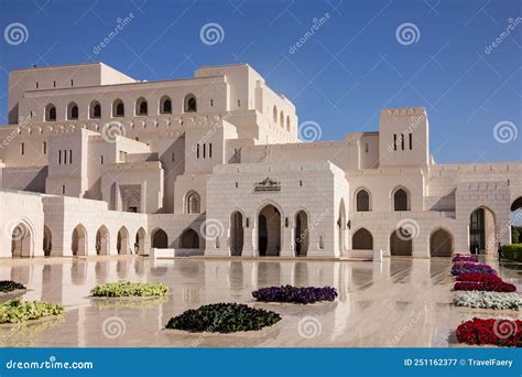 Muscat, Oman: Royal Opera House Muscat Building Editorial Photography ...