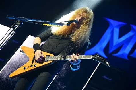 Dave Mustaine Stage-Played Guitar Auction – Megadeth