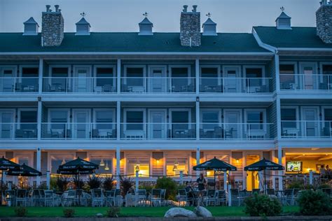 Quarterdeck Resort & Restaurant in Brainerd | Best Rates & Deals on Orbitz