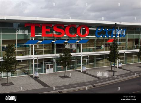 Tesco Extra Supermarket Store, Slough, Berkshire Stock Photo - Alamy