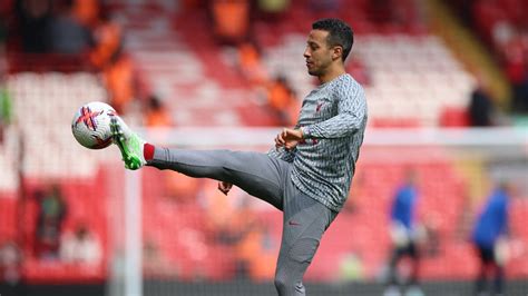 Liverpool's Thiago Alcantara to Miss Rest of Season Due to Hip ...