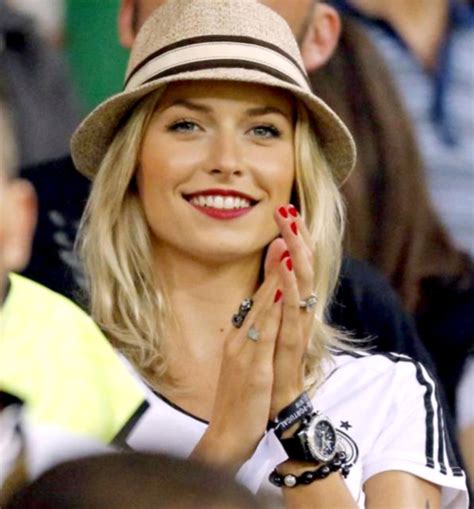 The Most sexiest & beautiful women's football !!: Lena Gercke, Sami ...