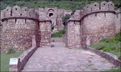 Palace Entrance of Bhangarh Fort (Const 1573 CE) - Picture of the Week - #133 ~ Path Rarely ...