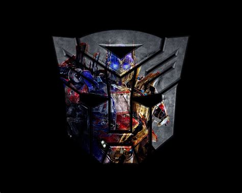 Optimus Prime vs Megatron Wallpaper - WallpaperSafari