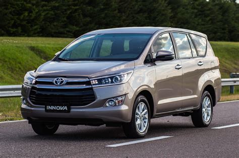 2016 Toyota Innova pricelist, specs, reviews and photos Philippines - AutoIndustriya.com