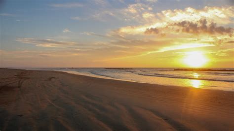 7 Best Beaches in Louisiana You Shouldn’t Miss - Southern Trippers