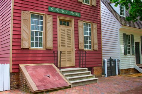 Colonial Storefront In Williamsburg Free Stock Photo - Public Domain Pictures