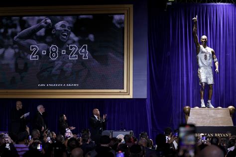 Lakers News: First Kobe Bryant Statue Unveiled At Crypto.com Arena ...