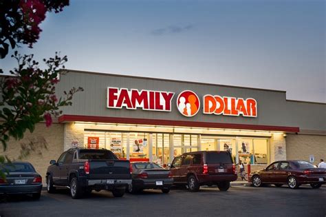 Dollar Tree To Close Up To 390 Family Dollar Stores This Year