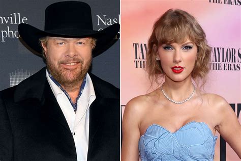 Toby Keith Helped Taylor Swift Get Her Big Break with Big Machine Records