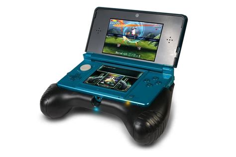 New Nintendo 3DS accessory offers comfortable grip and twice the battery life