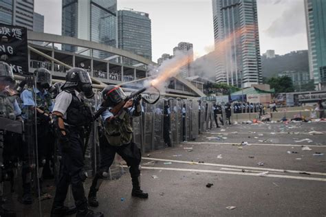 Hong Kong protests: Eyewitness stories from the streets