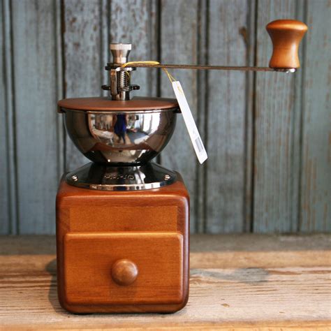 Manual Coffee Grinder (With images) | Coffee grinder, Coffee