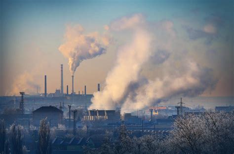 Fossil fuel pollution caused 8.7 million deaths in 2018, study finds