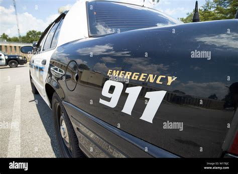 911 emergency logo hi-res stock photography and images - Alamy