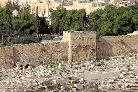 Golden Gate. Jerusalem, Israel. — Stock Photo © Flik47 #38040677