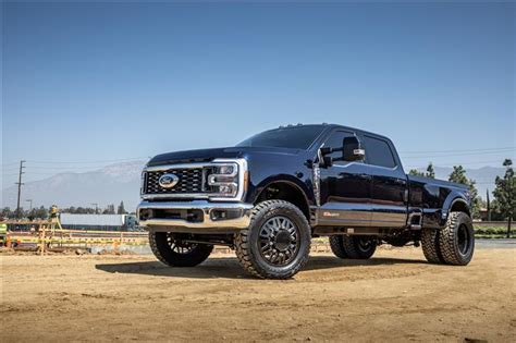 ICON 2017-2024 Ford F-250/F-350 Super Duty 4WD 2.5-3" Lift Stage 3 Coilover Conversion System ...