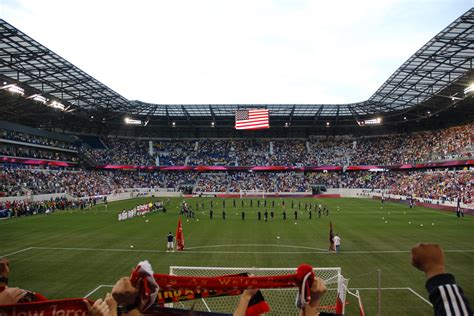 File:Red Bull Arena Harrison behind goal.jpg - Wikipedia, the free ...