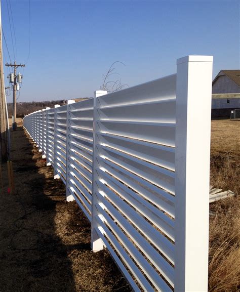 Louvered – White 1 | Midland Vinyl Products | Oklahoma Fencing Company