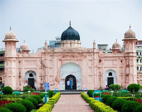 Lalbagh Fort | | Alluring World