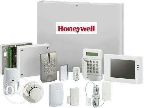 Honeywell Burglar Alarm System, Furniture & Home Living, Security & Locks, Safe on Carousell