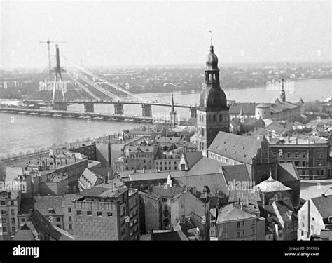 New cable bridge across the River Daugava Stock Photo - Alamy