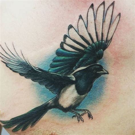 11 Tasteful Magpie Tattoos • Tattoodo