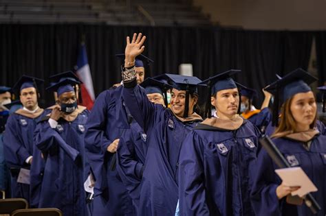 Newest Rice alumni celebrated at winter commencement | Rice News | News and Media Relations ...