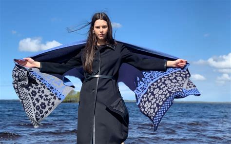 10 Luxury Knit Scarves by Irish Designers to Buy Now - The Gloss Magazine