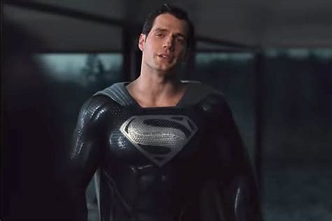 See Henry Cavill's Superman in a Black Suit in a First Look at 'Zack Snyder's Justice League'