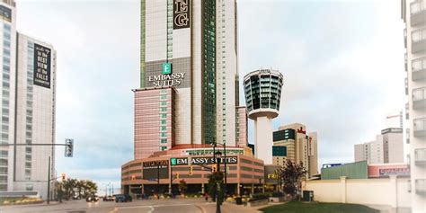 Embassy Suites by Hilton, Niagara Falls, Fallsview | Travelzoo