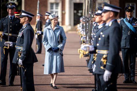 A royal graduation for RAF College Cranwell Officers | Royal Air Force