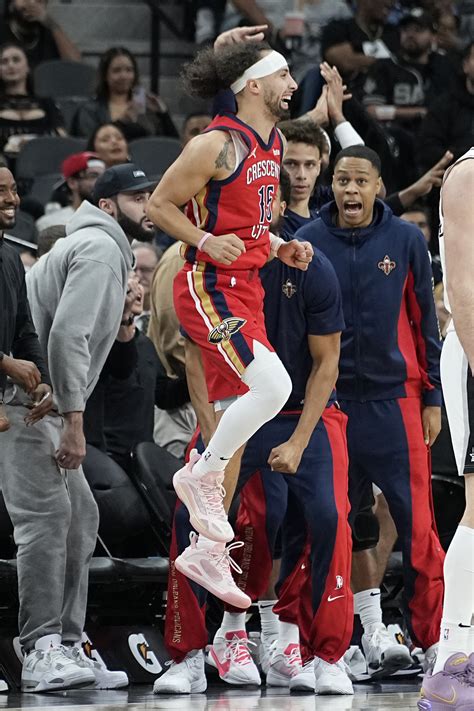 Pelicans break franchise 3-point record in rout of Spurs | Reuters