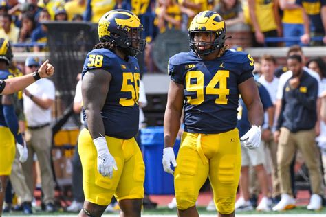 Michigan 2022 DT Season Recap: Depth, depth, depth - Maize n Brew