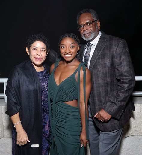 What to know about Simone Biles' parents, siblings and husband Jonathan ...