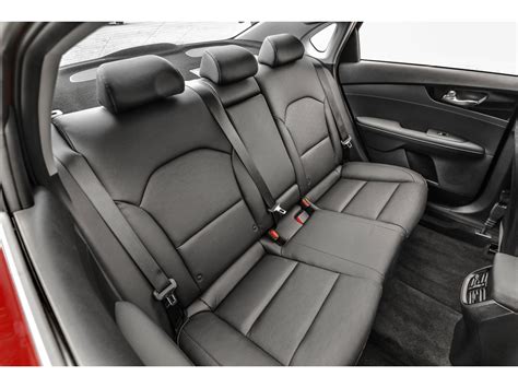 2023 Kia Forte: 78 Interior Photos | U.S. News