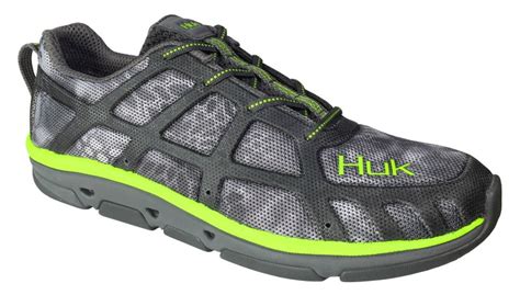 Gear Review: Huk Attack Fishing Shoes – The Venturing Angler