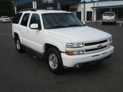 2006 Chevrolet Tahoe Z71 Data, Info and Specs | GTCarLot.com