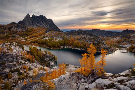 Complete Guide to Hiking the Enchantments - Mountain Lovely