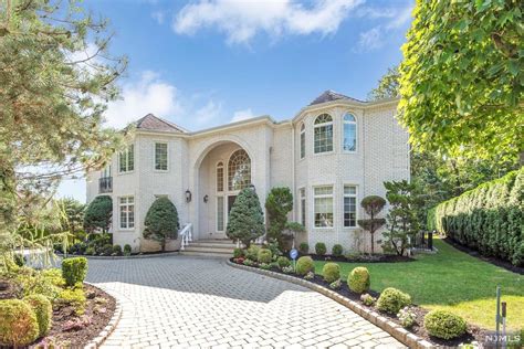 Englewood Cliffs - Real Estate and Apartments for Sale | Christie's ...