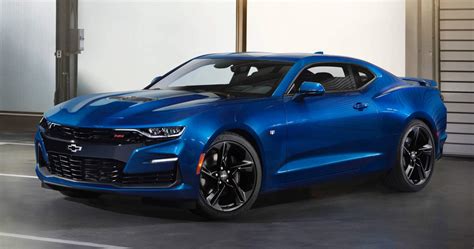 2021 Camaro Gains "Wild Cherry" Design Packages and New Exterior Color Option - autoevolution