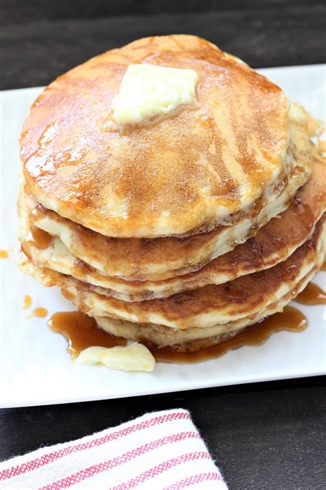 Best Fluffy Pancakes - My Recipe Treasures