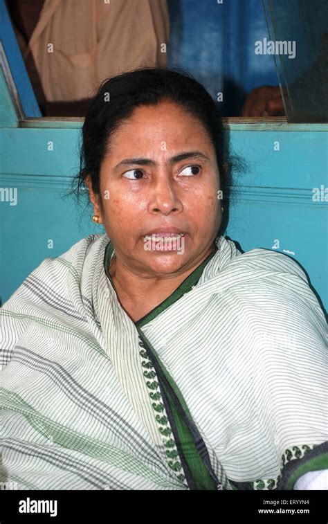 Tmc leader mamta banerjee hi-res stock photography and images - Alamy