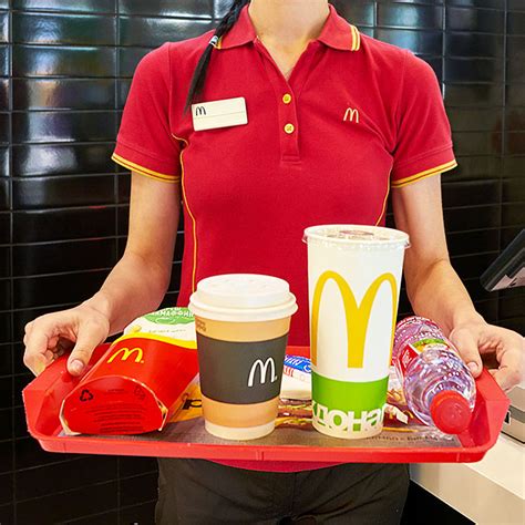 The One Thing You Should Never Order At McDonald’s, According To An Employee - SHEfinds