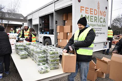 Feeding America West Michigan struggling to find enough truck drivers to distribute food - mlive.com