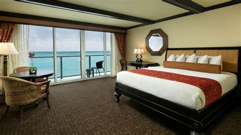 Jupiter Beach Resort & Spa Offers the Only Oceanfront Accommodations in ...